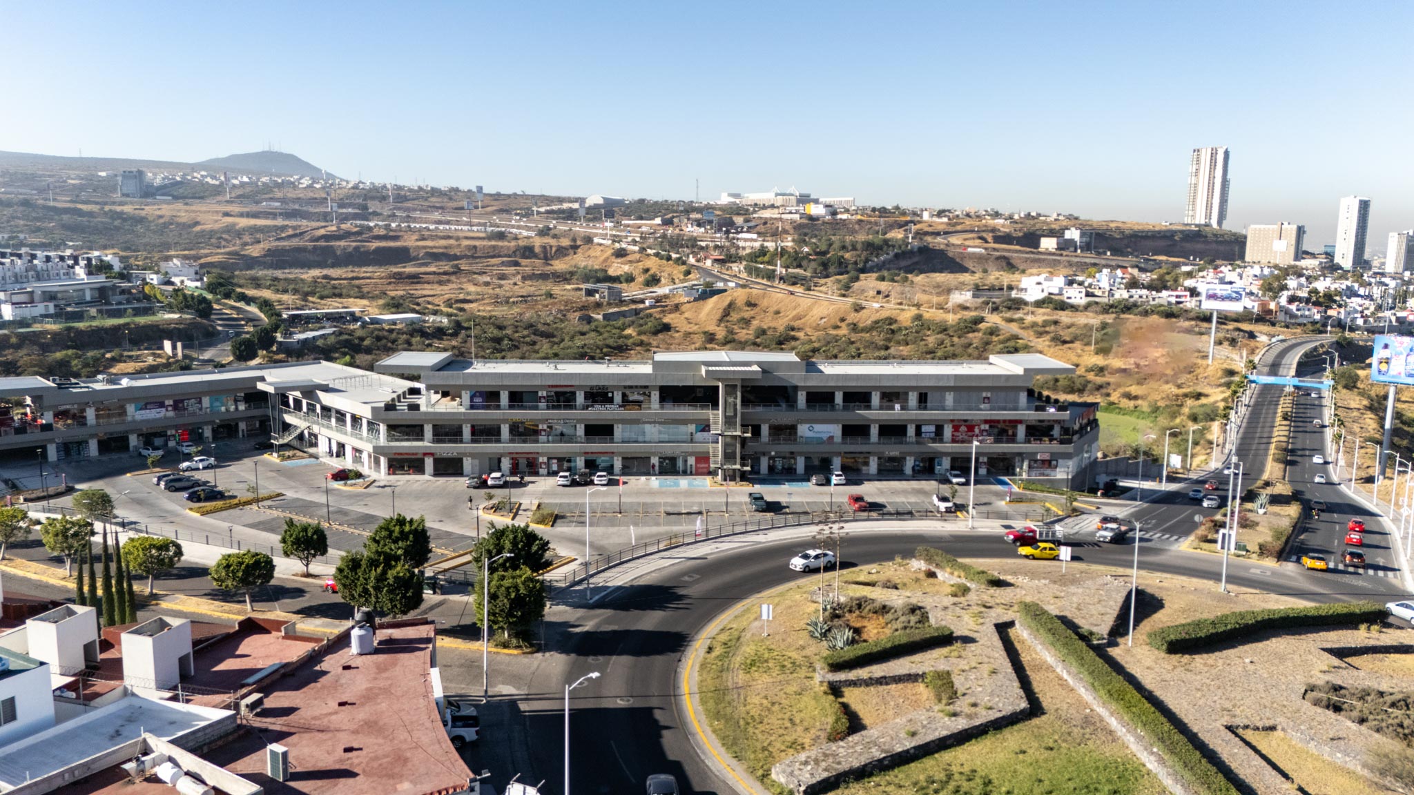 xentric, mirador, querÃ©taro, wolstrat, plaza, comercial, proyecto