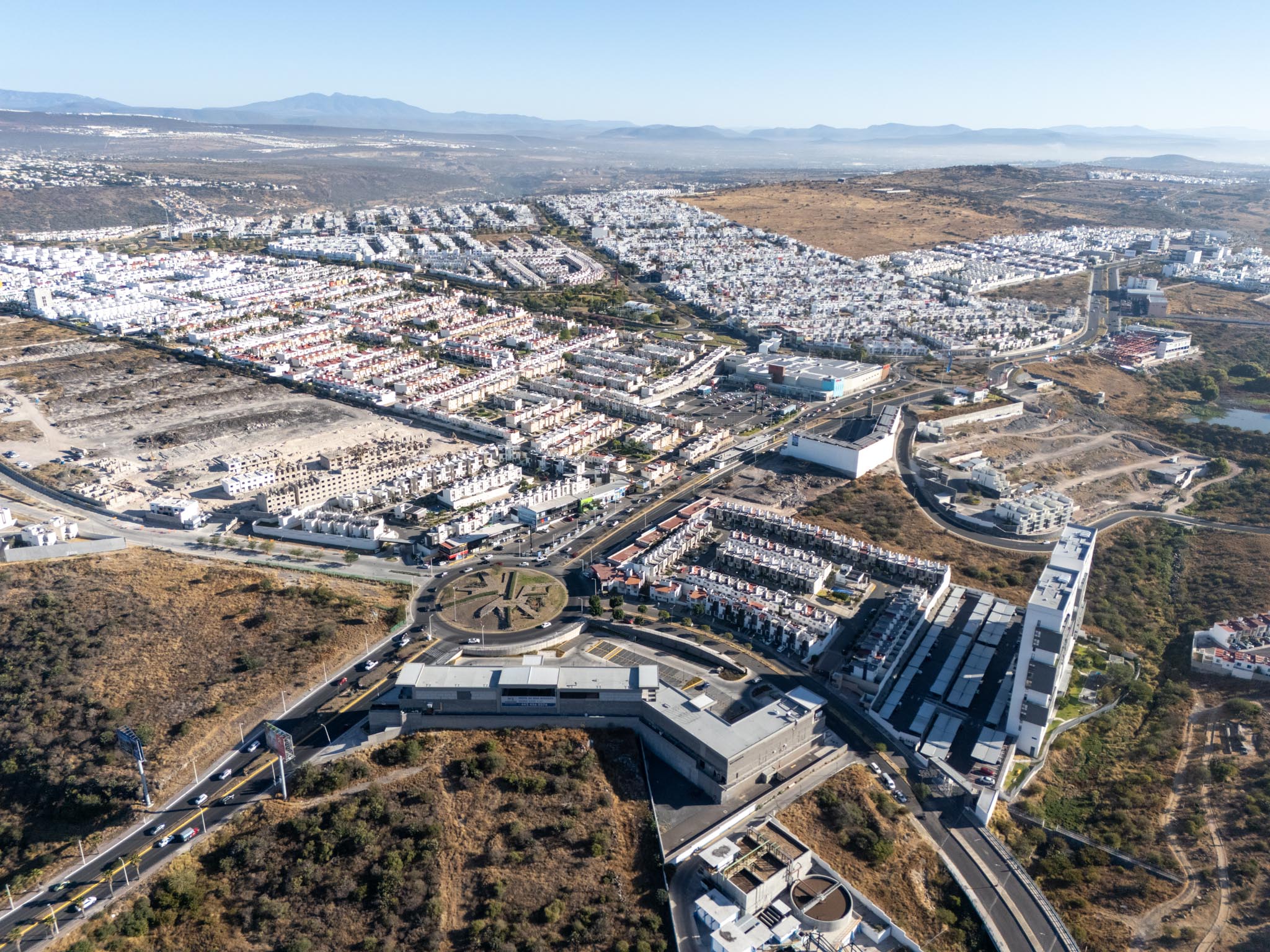 xentric, mirador, querÃ©taro, wolstrat, plaza, comercial, proyecto